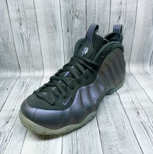 NIKE AIR FOAMPOSITE ONE